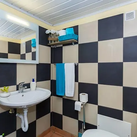 Casa Leonor By Rent2u, Lda