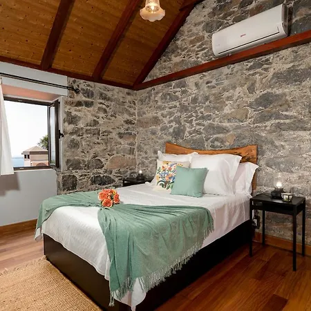 Casa Leonor By Rent2u, Lda Ferienhaus Arco da Calheta (Madeira)