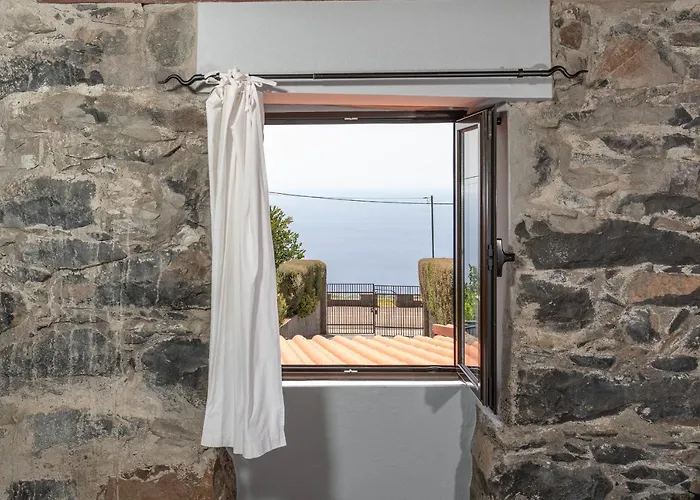 Prázdninový dům Casa Leonor By Rent2u, Lda