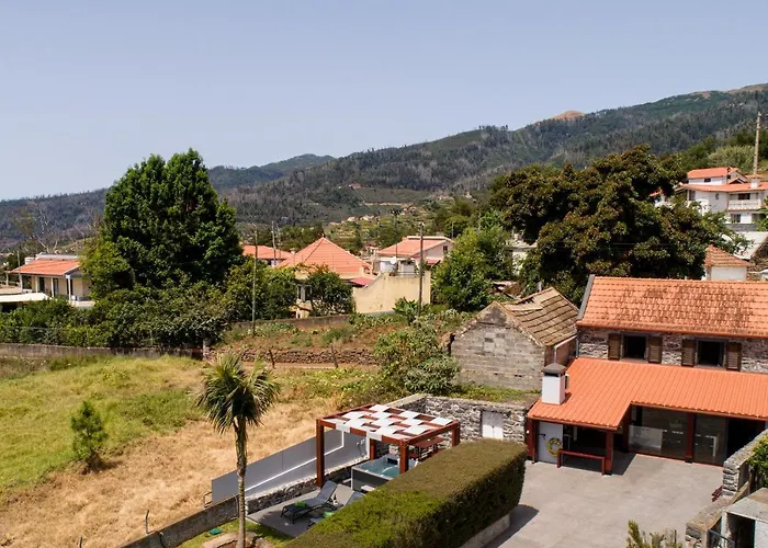 Casa Leonor By Rent2u, Lda Prázdninový dům Arco da Calheta (Madeira)